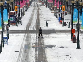 Stephen Avenue Mall was quiet in downtown Calgary on Thursday, March 19, 2020. The COVID-19 pandemic has left many businesses closed and office workers at home.  Gavin Young/Postmedia