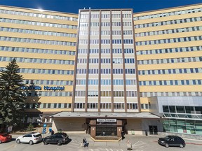 Pictured is Foothills Hospital on Thursday, April 16, 2020. Azin Ghaffari/Postmedia