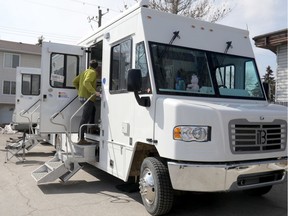 A mobile safe consumption site can help ease the crunch in Calgary for treating addictions during the pandemic.