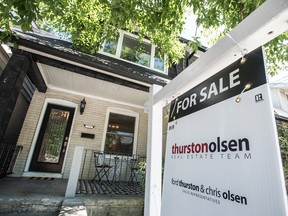 The CIBC economists wrote that the resale market is now “basically frozen,” with sales and new listings in Toronto down by 69 per cent and 64 per cent on a year-over-year basis as of mid-April.