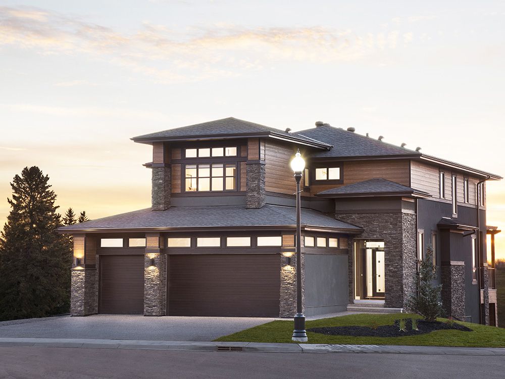 Sponsored Rare opportunity to buy a triplecar garage home in Currie