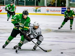 Calgary Flames prospect Jakob Pelletier, 19, is captaining the QMJHL's Val-d'Or Foreurs after a summer trade. Photo by Dany Germain/Val-d'Or Foreurs.