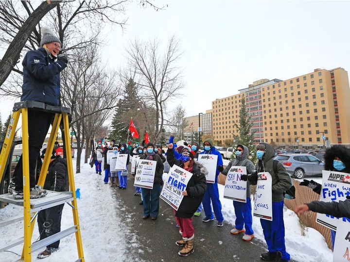  Alberta Union of Provincial Employees (AUPE) vice-president Bobby-Joe Borodey speaks to health-care workers protesting during a walkout at the Foothills Hospital in Calgary on Monday, October 26, 2020.