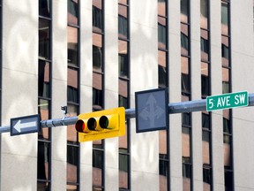 Calgary Herald letter writer suspects that city hall no longer synchronizes traffic signals on city streets.