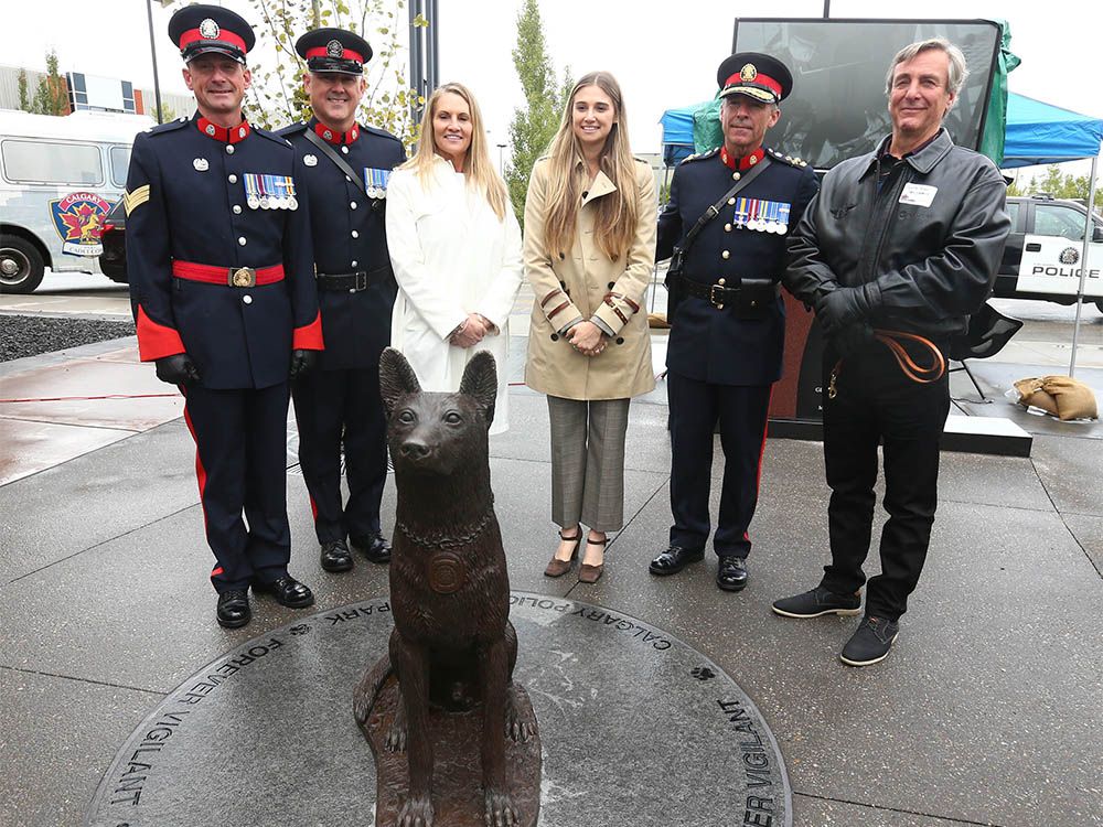 Memorial With Bronze Dog Statue Unveiled For Fallen Police Dogs   20210915JW025 