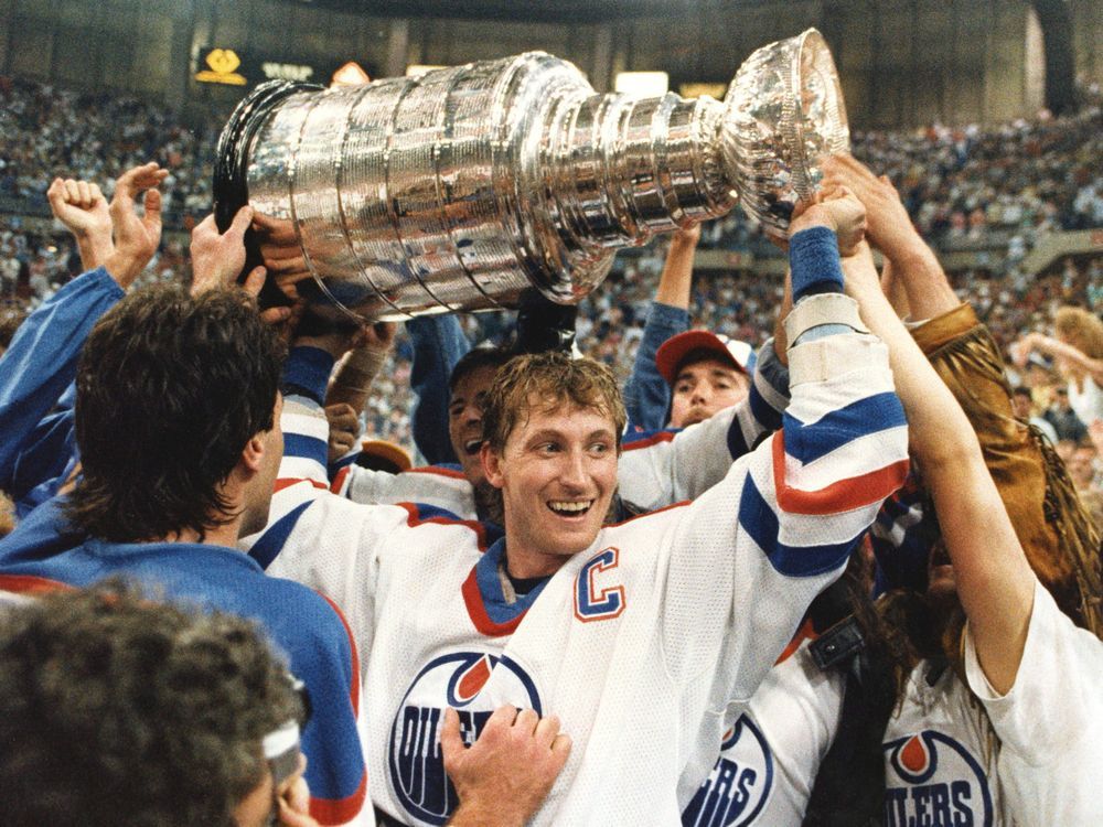 Today in history: Gretzky named male athlete of the century 22