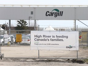Unionized employees of the Cargill meat processing plant in High River recently agreed to a new contract with their employer.