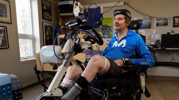 Paralyzed cyclist's round-the-world journey inspires $200K in donations