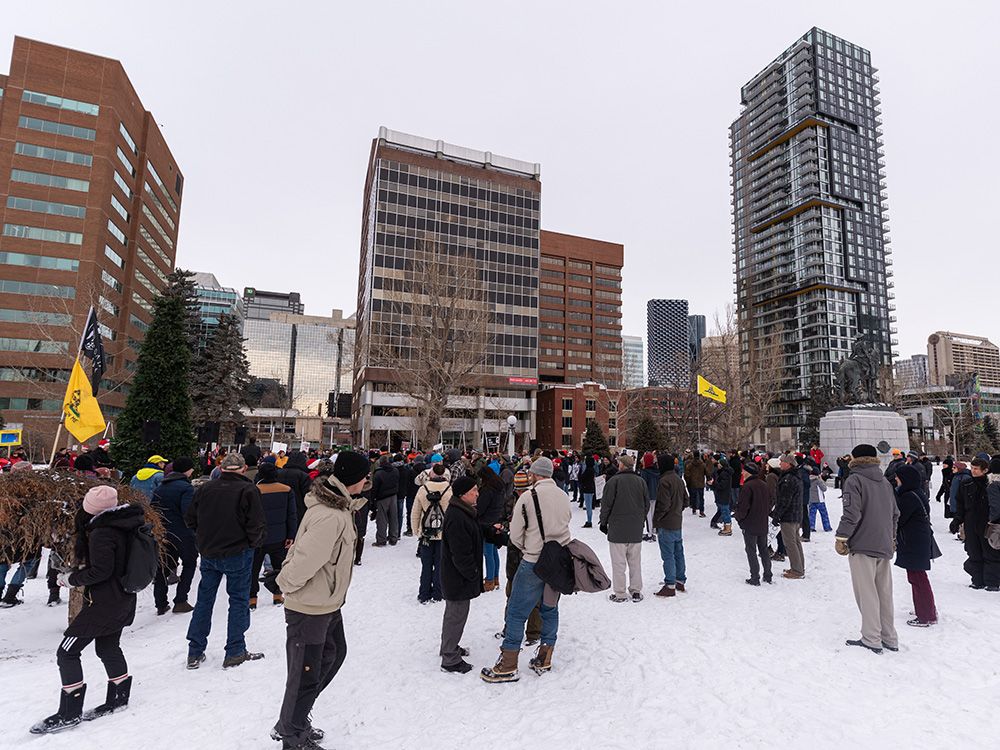 Manifestantes contra las vacunas intimidan a los trabajadores de la salud en Beltline: sindicato