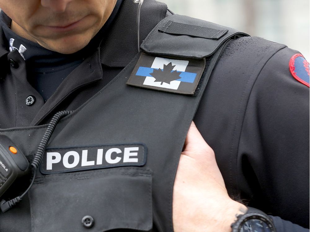 Police reform As officers quit departments see chance for change