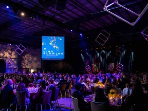 More than 425 guests came together for dinner, dancing and celebration at Mind Blowing: the Hotchkiss Brain Institute Gala 2022. All photos courtesy Cumming School of Medicine.