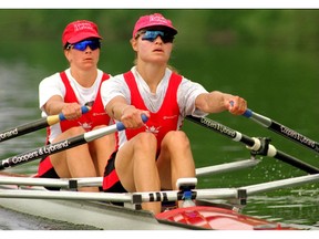 Marnie McBean, left, and Kathleen Heddle:
