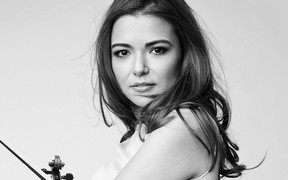 La violoniste de renommée internationale Karen Gummio était une artiste vedette avec le Calgary Philharmonic le 16 septembre.