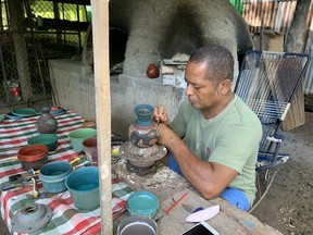 The small community of Guaitil is considered the pottery capital of Costa Rica. Chorotega Indigenous artisans here have preserved the legacy of a craft dating back to pre-Columbian times.