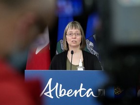 Alberta's Chief Medical Officer of Health, Dr. Deena Hinshaw, was in mid-November by dr. Replaced Mark Joffe.