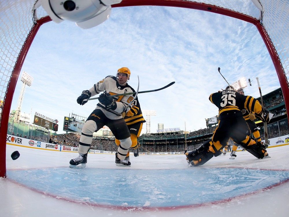 Boston Bruins Will Battle The Pittsburgh Penguins In The 2023 Winter Classic!!!!!  