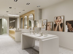 Canadian jewelry brand Mejuri opens a store in Calgary.