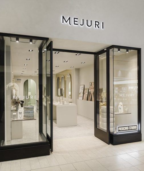 Jewelry shops deals like mejuri