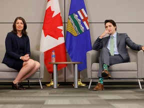 Alberta Premier Danielle Smith meets with Canada's Prime Minister Justin Trudeau as provincial and territorial premiers gather to discuss health care in Ottawa, Ontario, Canada February 7, 2023. REUTERS/Blair Gable