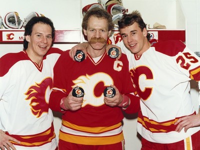 The retired jersey of former Calgary Flames player Lanny McDonald is  News Photo - Getty Images