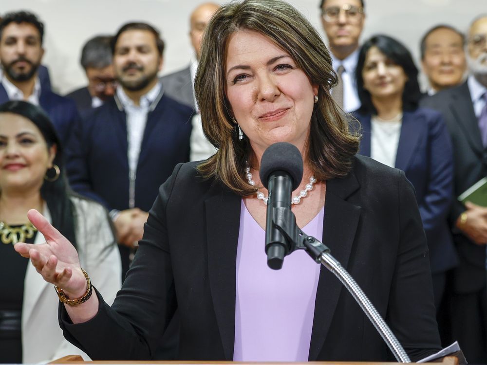 Alberta Premier Danielle Smith, makes an announcement at the Chinese Cultural Center in Calgary, Alta., Friday, April 14, 2023.THE CANADIAN PRESS/Jeff McIntosh