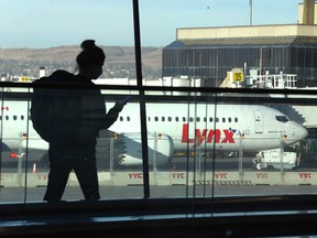 Lynx plane at YYC