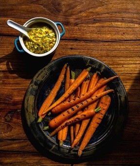 Grilled carrots