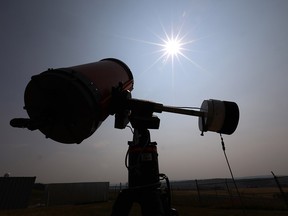 Telescope solar eclipse