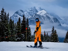 Alberta 2023-24 ski season begins
