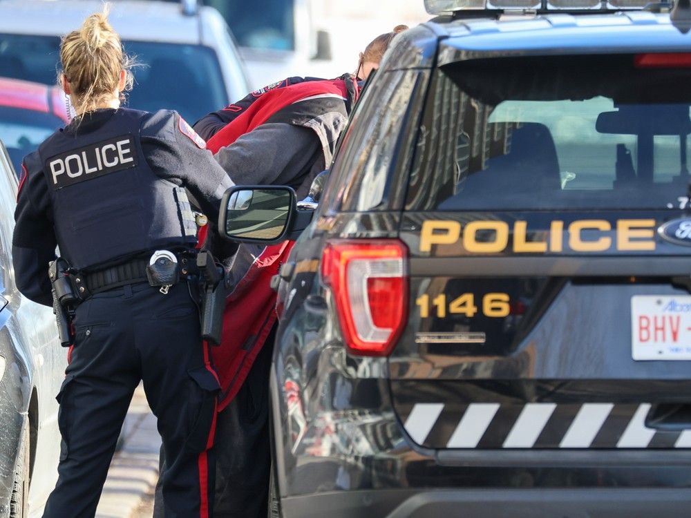 Alberta Announces Funding For 50 More Police Officers In Calgary ...