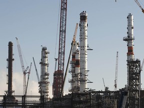 Sturgeon Refinery