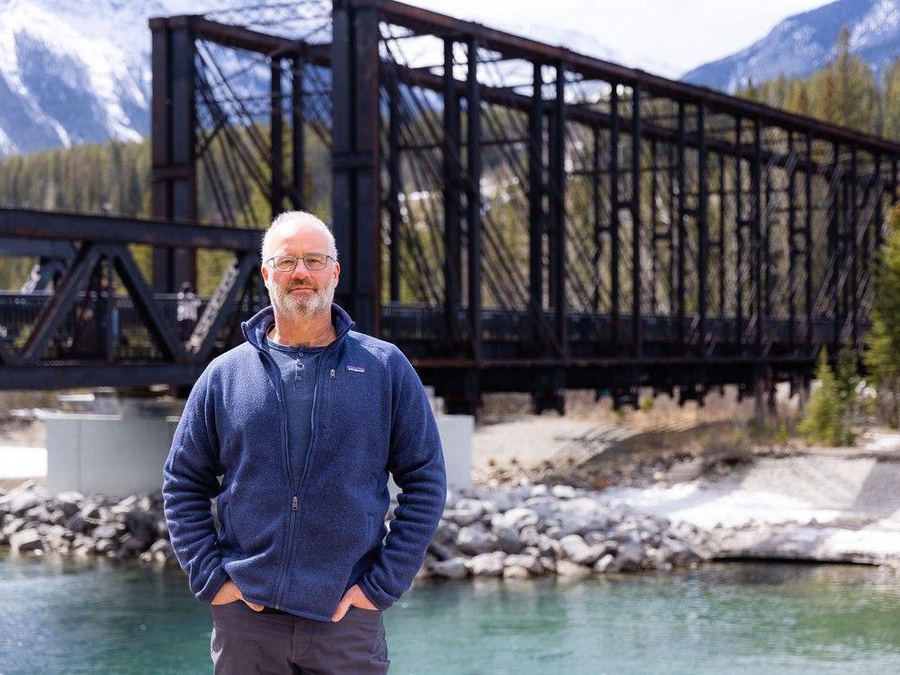 Canmore author Stephen R. Bown explores the building of the railway,
Canada's biggest megaproject