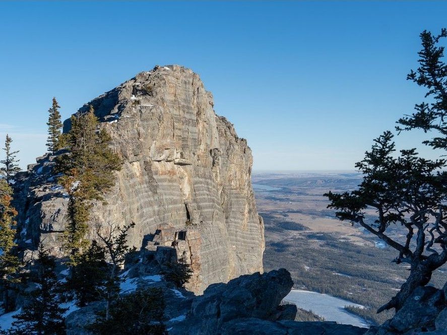 Raven’s End at Mount Laurie serves stunning start to spring hiking
season