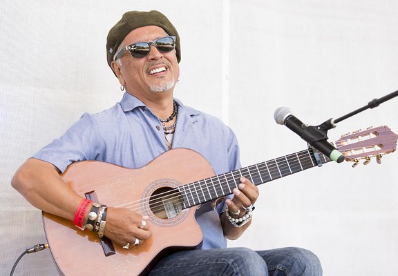 Guitarist Oscar Lopez positive despite health, financial struggles
