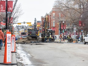 17th Avenue SW construction