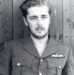 Second World War-era photo of Calgarian Barry Davidson