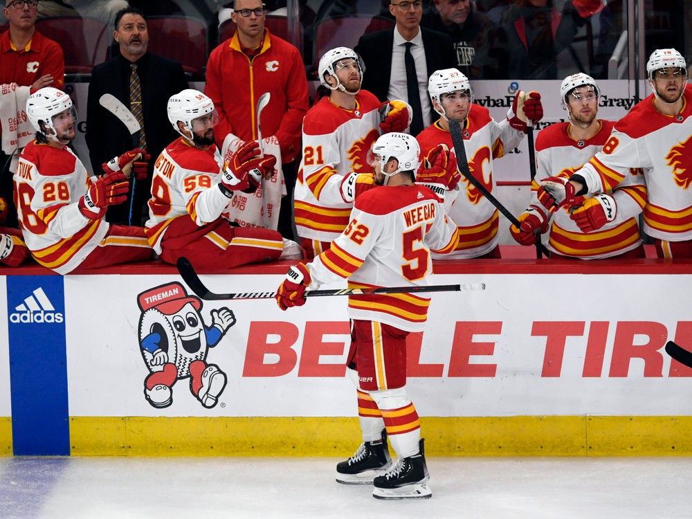 Struggling Flames focus on getting back to playing 'simple hockey'