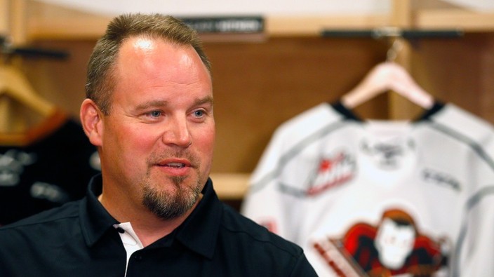 Calgary Hitmen want new voice after coaching contracts not renewed