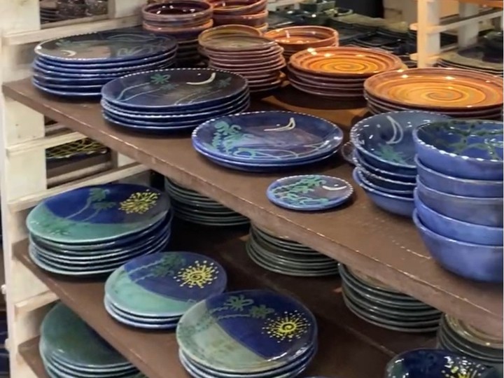  Earthworks Pottery, in Saint Thomas, Barbados, helps you bring home island colour.