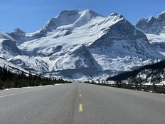 Beauty day on the Icefields Parkway