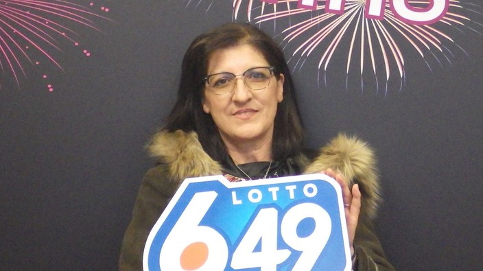 Calgary woman takes home $1M in Lotto 6/49 win