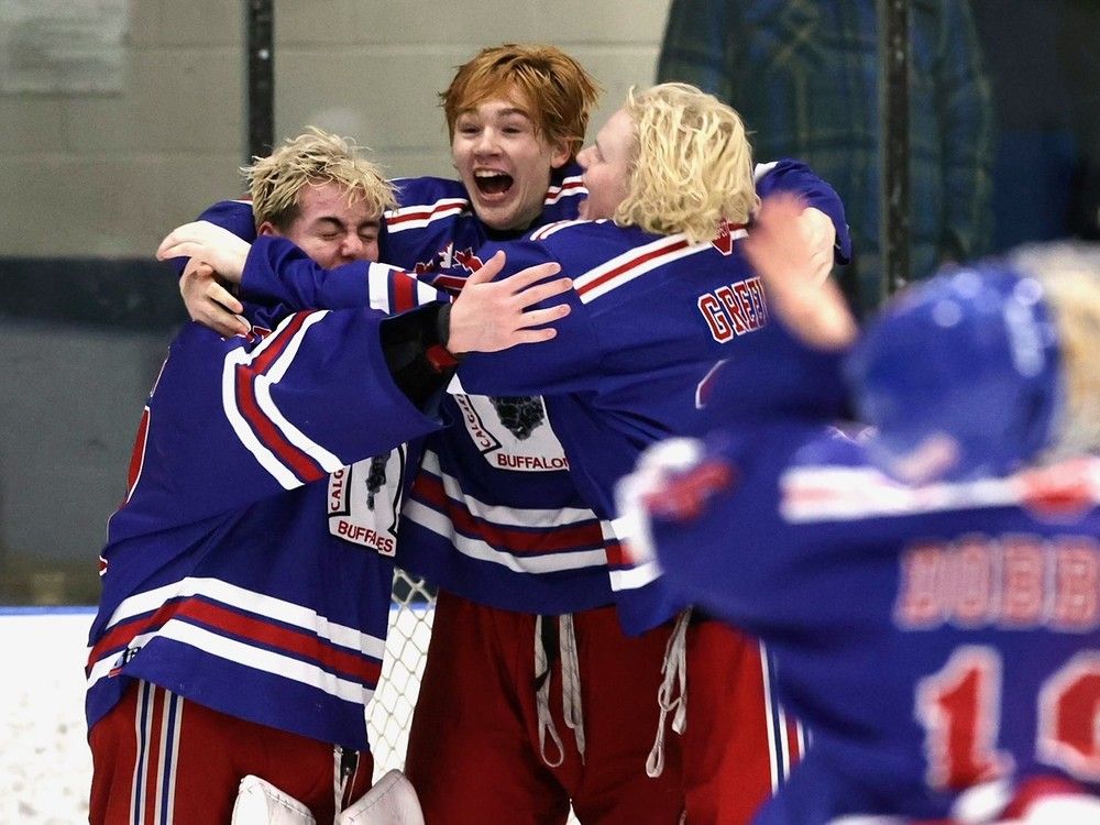 Caleb Matthews shines again as Calgary Buffaloes improve to 2-0 at
Telus Cup