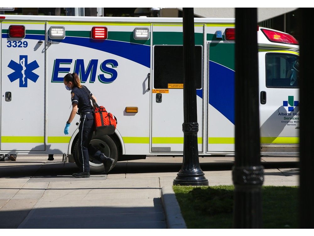 Multivehicle Calgary crash sends seven people to hospital Calgary Herald