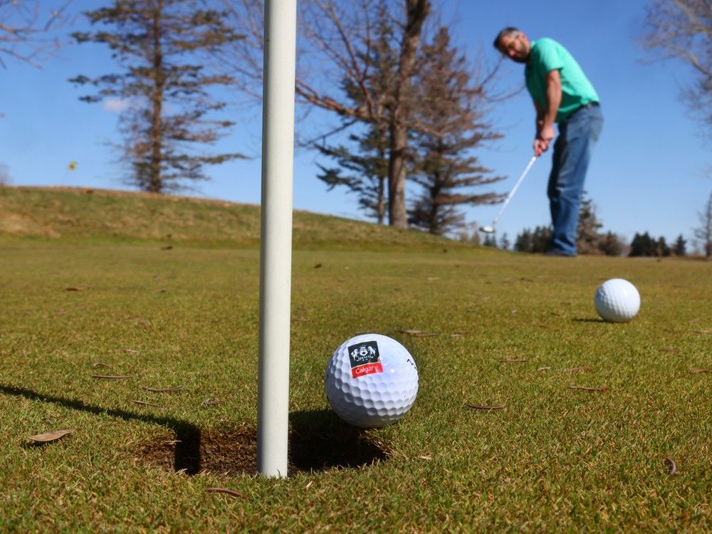 Fore! Calgary-area golf courses open for season