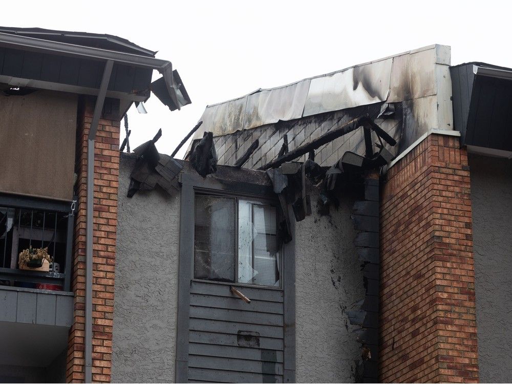 36 People Flee Homes After Fire At Southeast Calgary Apartment Block 36 People Flee Homes After Fire At Southeast Calgary Apartment Block