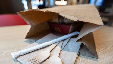 Single-use items at a fast food restaurant