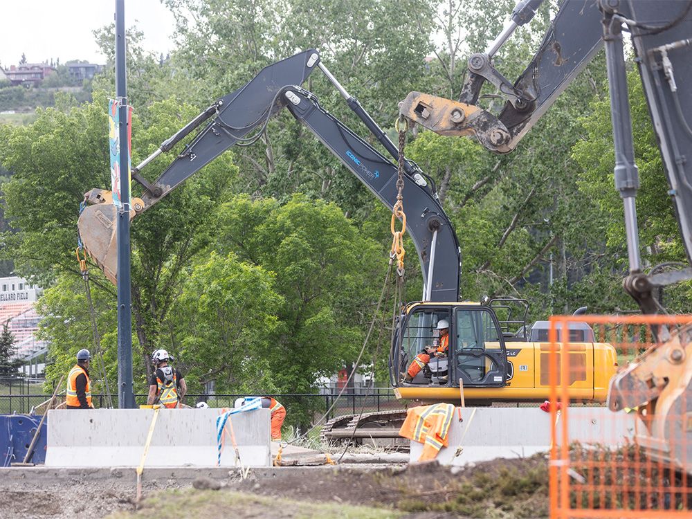 Braid: Concrete pipe that turns to powder — the real problem with the Bearspaw water line?