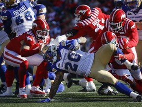 Calgary Stampeders to win CFL game in overtime over Bombers Calgary Stampeders to win CFL game in overtime over Bombers