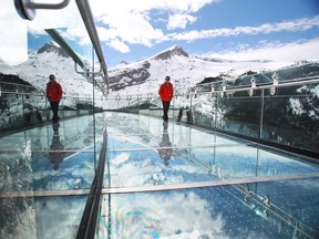 Glacier Skywalk