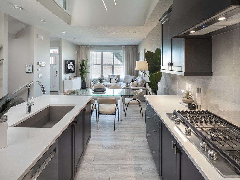 Jayman Built raises the bar with Avery's airy kitchen